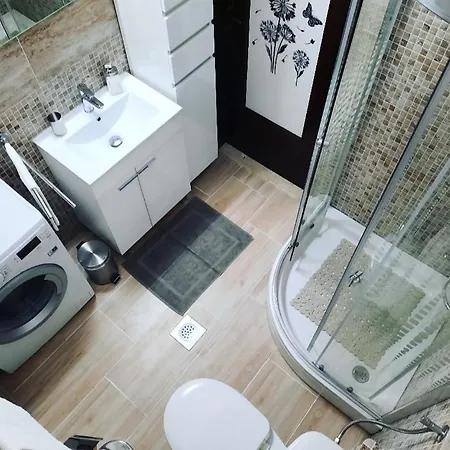 Nena Near The Center With Free Parking Apartment